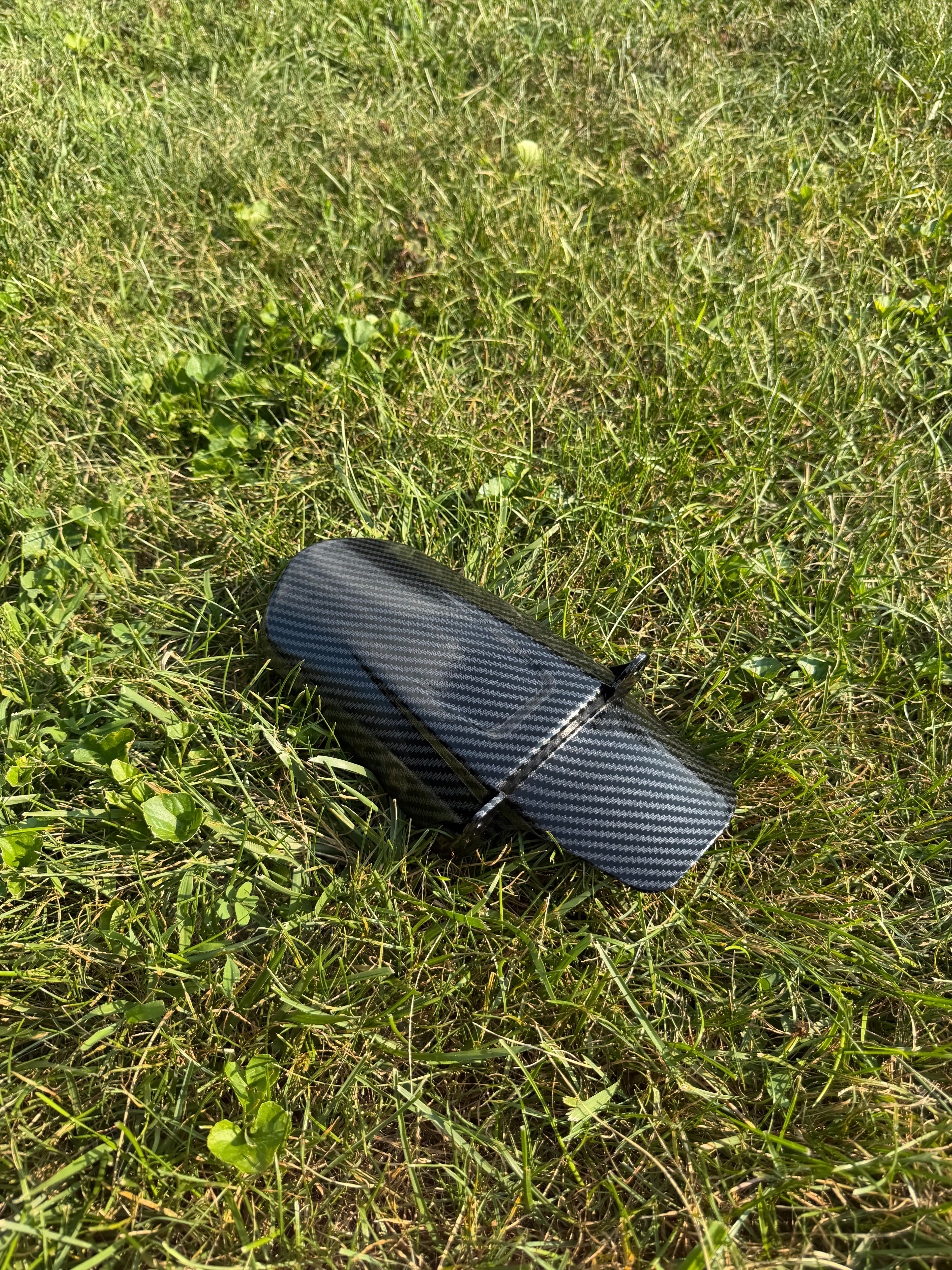 Carbon fiber mud guard